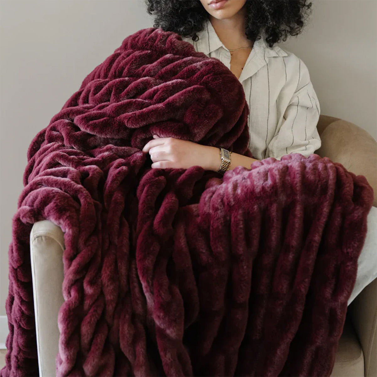 Double Ruched Blanket